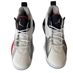 Jordan Men's Zoom '92 White/Red/Blue Low Sneakers Sz 10.5